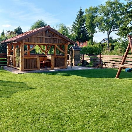 Pokoje U Wiktorii Штутово Екстериор снимка